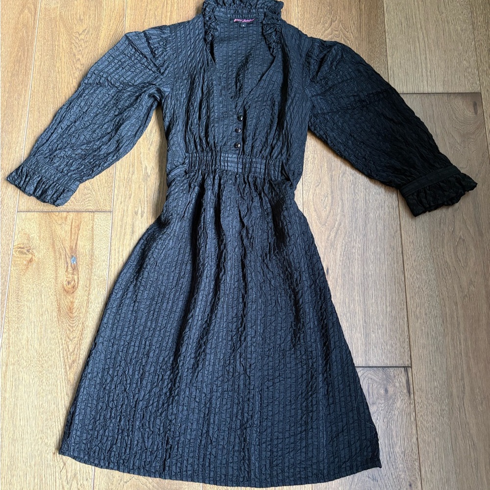 Betsey Johnson Black Textured Dress